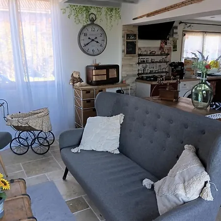 Au Fils Des Saisons Chatillon-sur-Broue